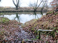 zdroj bez jména