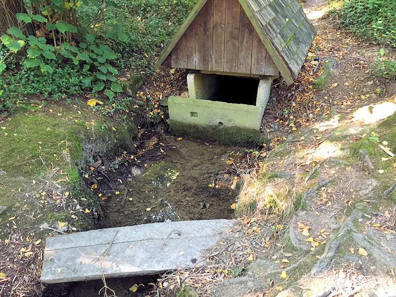 Oprava studánky U pána Krista