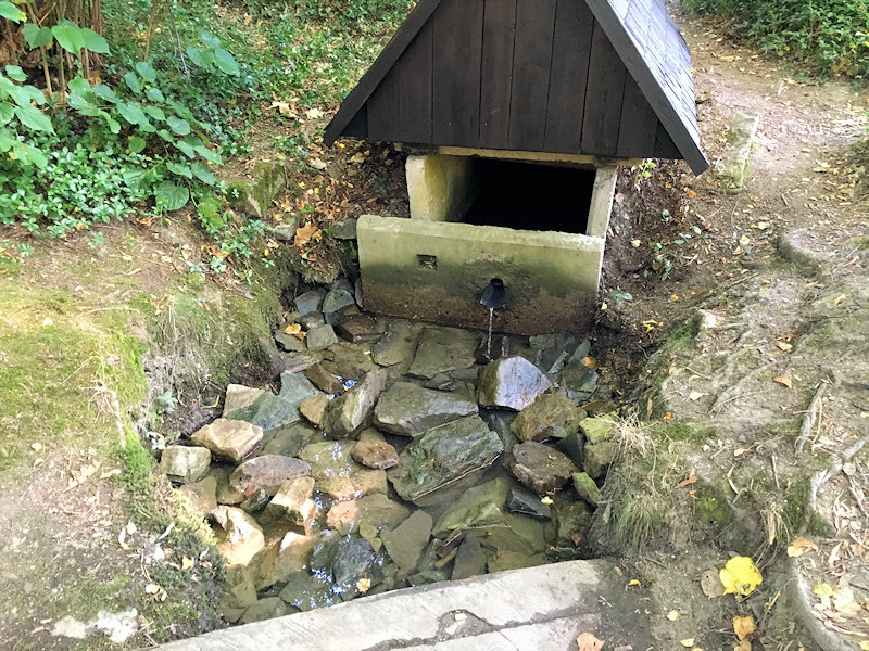 Oprava studánky U pána Krista